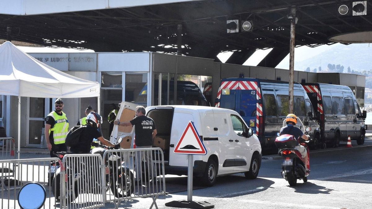 Nepřijmeme žádného migranta z Lampedusy, vzkázala Francie Itálii